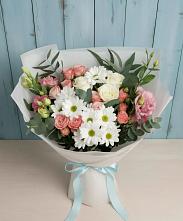 Букет цветов из:  Розы, Лизиантусы и Хризантемы #REPLACE_PRED# Локоть