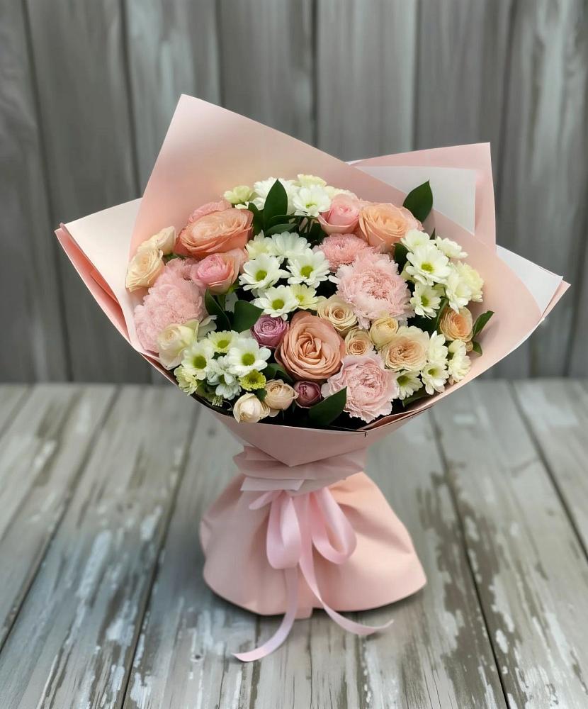 Букет цветов из: Гвоздики, Розы и Хризантемы в Локоть