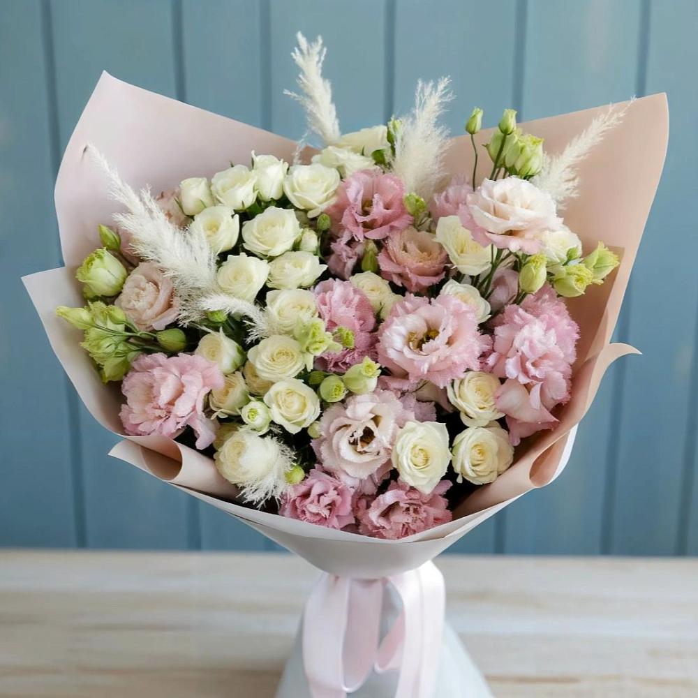 Букет цветов из: Альстромерии и Розы в Локоть