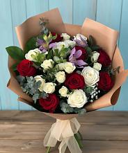 Букет цветов из:  Розы и Альстромерии в Локоть