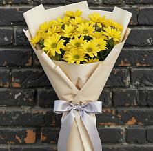 Букет цветов из:  Хризантемы в Локоть