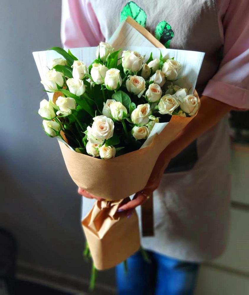 Букет цветов из: Розы в Локоть