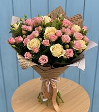 Букет цветов из:  Розы #REPLACE_PRED# Локоть