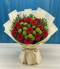 Букет цветов из:  Розы и Хризантемы в Локоть