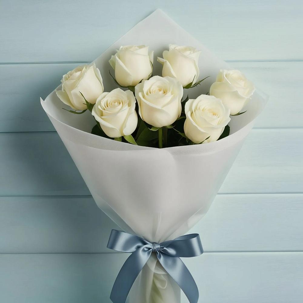 Букет 7 Белых роз Эдлесс Лав в Локоть